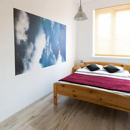 Waly Chrobrego 아파트