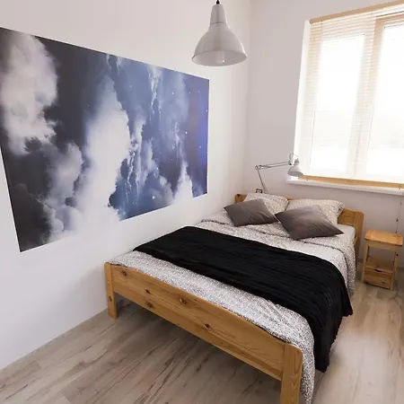 Waly Chrobrego 아파트